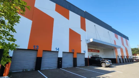 loading bay access to self storage facility