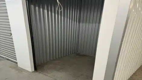 Small sized storage unit